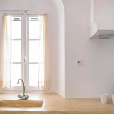 Brand New Deluxe With Balcony Center *