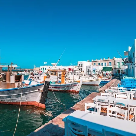 Brand New Deluxe With Balcony Center Apartment Naousa (Paros)