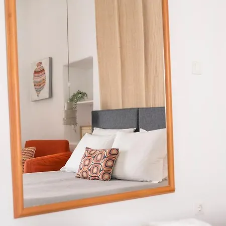 Brand New Deluxe With Balcony Center * Naousa (Paros)